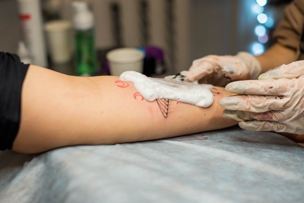 Fez uma tatuagem? Veja quais recomendações seguir - Olhar Digital